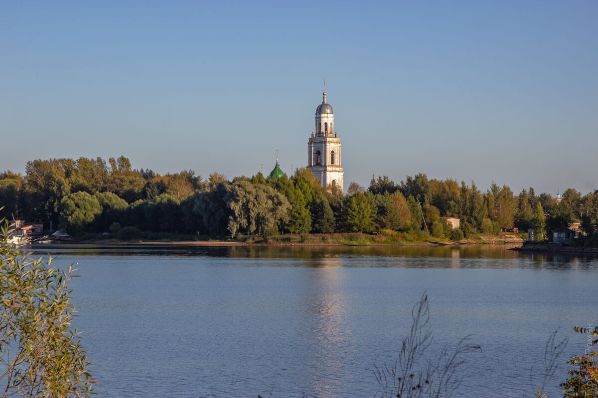 Колокольня собора Рождества Христова 0